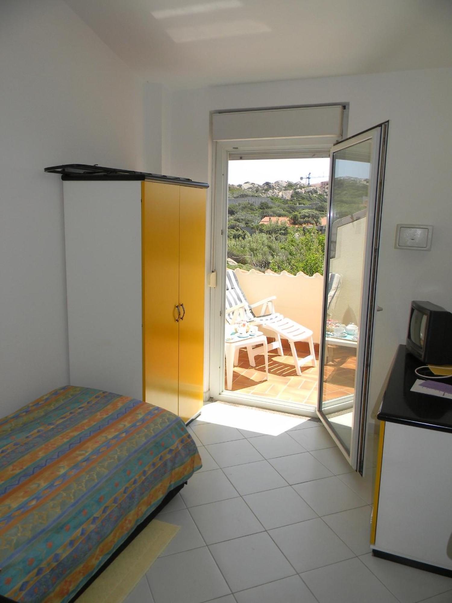 Hotel Nido D'Aquila La Maddalena Kültér fotó