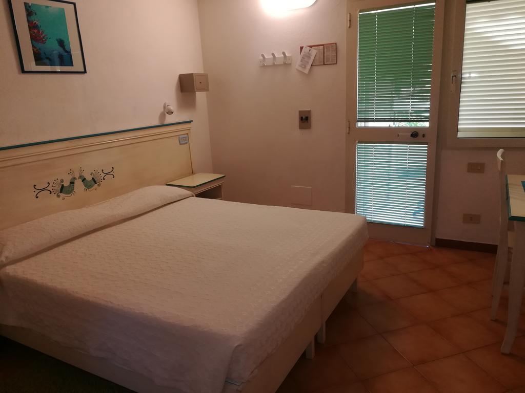 Hotel Nido D'Aquila La Maddalena Kültér fotó